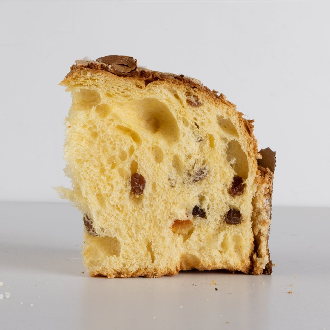 PANETTONE ARTIGIANALE MANDORLATO